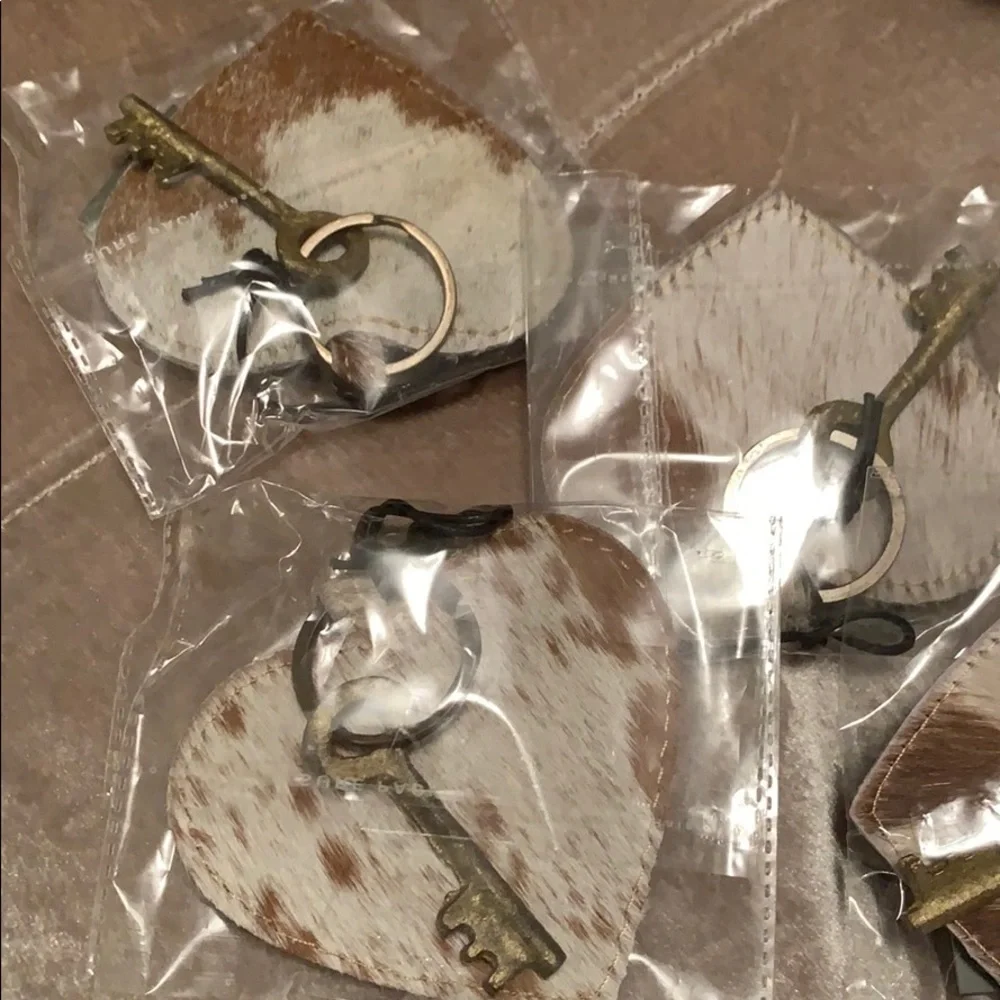 Myra heart shaped hairon keychain, mixed colors